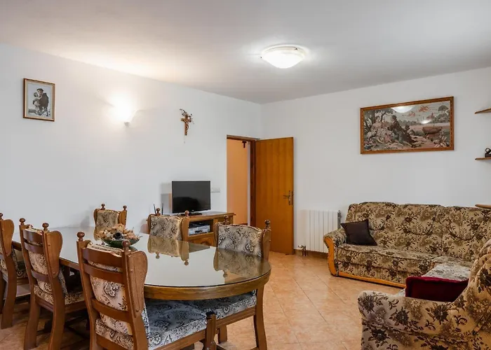 With Parking Space - 23588 * Vir