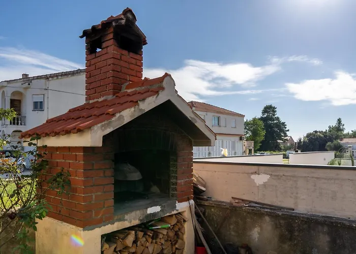 With Parking Space - 23588 Lägenhet *